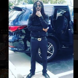 Meet your Posher, Kenneth